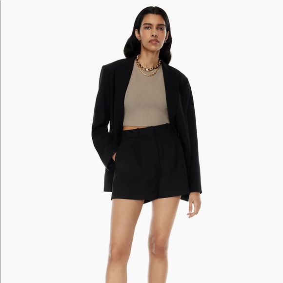 Aritzia Babaton - Sculpt Knit Muscle Cropped Tank - Fluent Taupe - Small - Picture 11 of 14